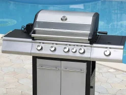 Barbecue A Gas Com 4 Bicos, 1 Fogao Lateral E 1 Assador 148X56X121 Cm - Roasty
