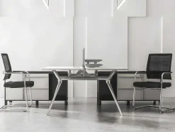 Cadeira De Reunioes Profissional Em Tecido E Metal Cromado Cor Preto - Marunouchi