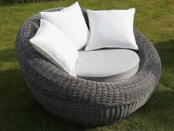 Conjunto De Jardim Em Resina Entrancada: Sofá, 2 Cadeiroes E Mesa De Centro - Whiteheaven