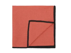 Conjunto Toalha + 4 Guardanapos De Mesa Em Linho E Algodao, Borda Preta, Terracota, 170 X 170 Cm - Borina