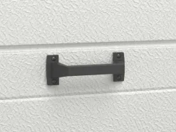 Porta De Garagem Seccionada Com Padrao Quadriculado Branco Com Janelas Motor Somfy - Caopas