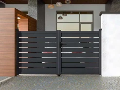 Portão De Batente Perfurado Antracite Em Aluminio De C350 X A176 Cm - Primo