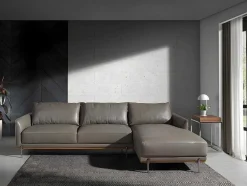 Sofá Chaise Longue Em Couro E Aco 6154