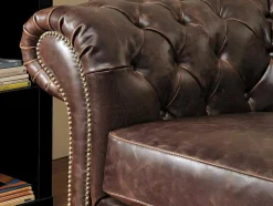 Sofá De 3+2+1 Lugares 100% Couro Envelhecido Estilo Chesterfield - Clotaire