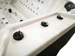 Spa 4/6 Péssoas Gama Prestige Cyrius Ii - Branco Perola