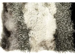 Tapete Shaggy Ecume - Poliester Tufado A Mão - Taupe, Branco E Preto - 140 X 200 Cm